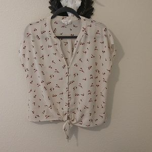 Juliet's Rose Button Top NWOT